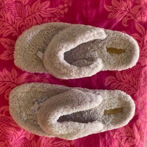 OLUKAI KIPE'A HEU LILAC SHEERLING FLIP FLOPS SANDALS HAWAII INSPIRED NICE COZY 9